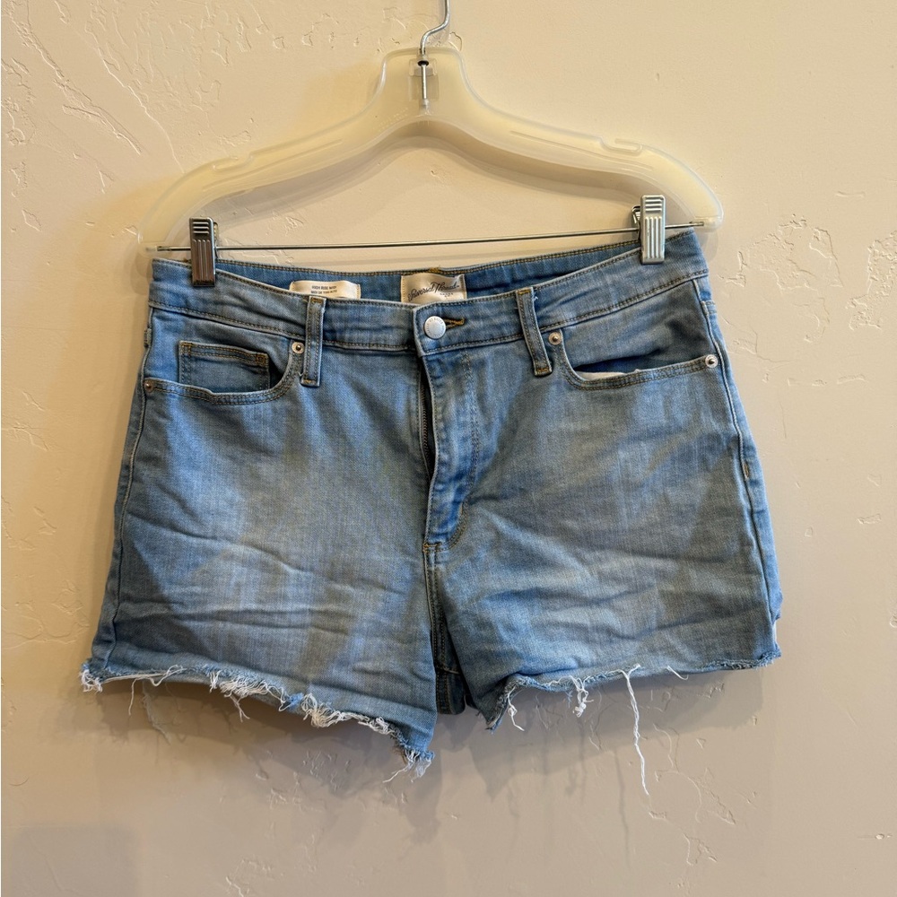 Universal Thread Light Blue Jean Shorts